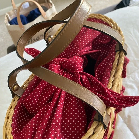 Vintage basket purse - Picture 2 of 5